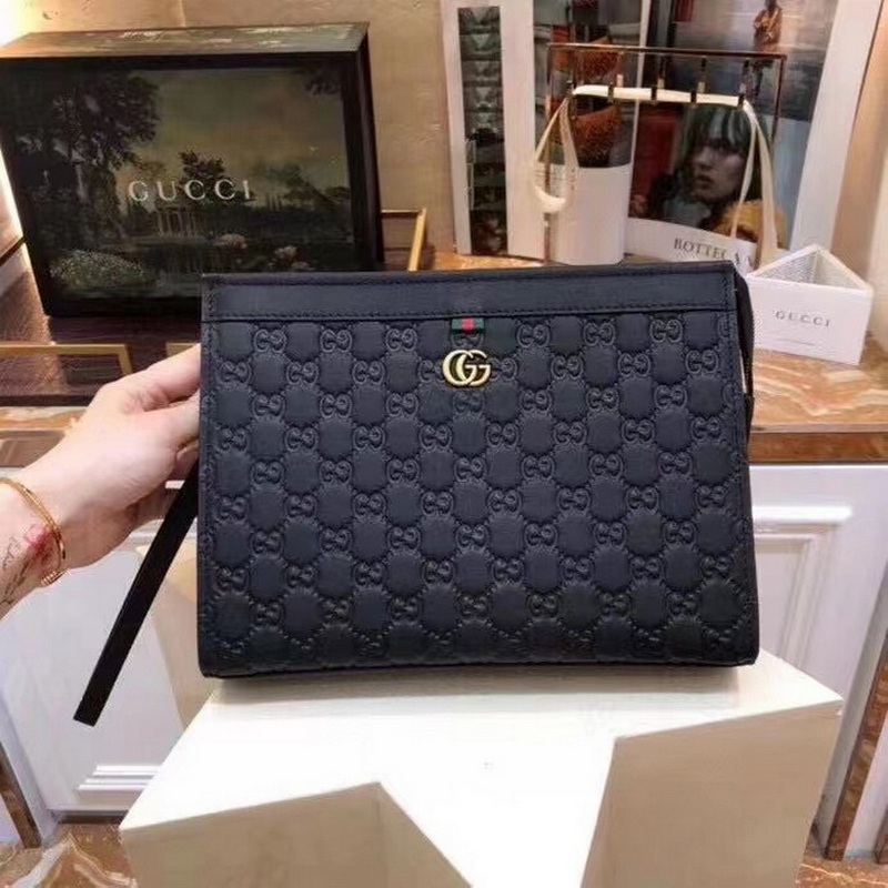 Gucci Wallets 133